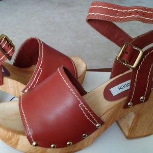 Steve Madden Sandals (Liota) Leather NEW Size 9